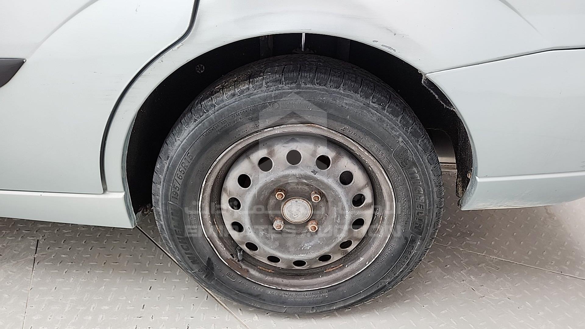 2004 FORD FOCUS VIN: WF0SD94L14VA61971