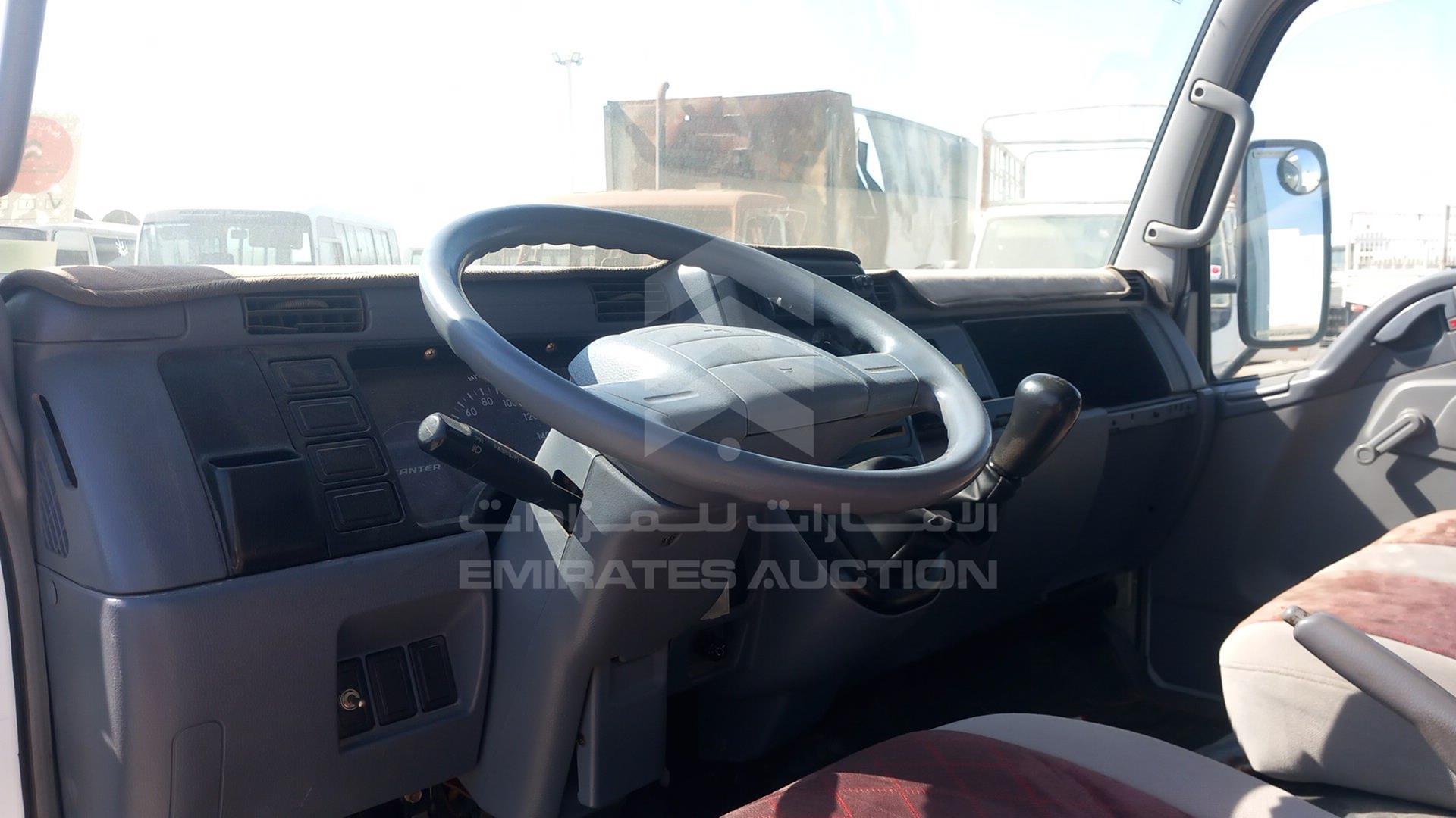 2006 MITSUBISHI CANTER VIN: JL7BCE1J56K012729