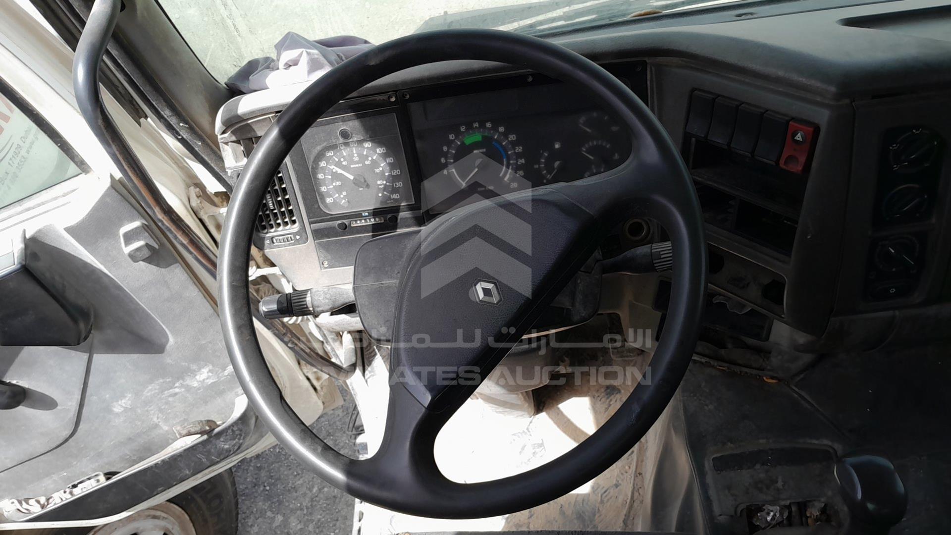 2006 RENAULT TRUCK VIN: VF633DVC06E105830
