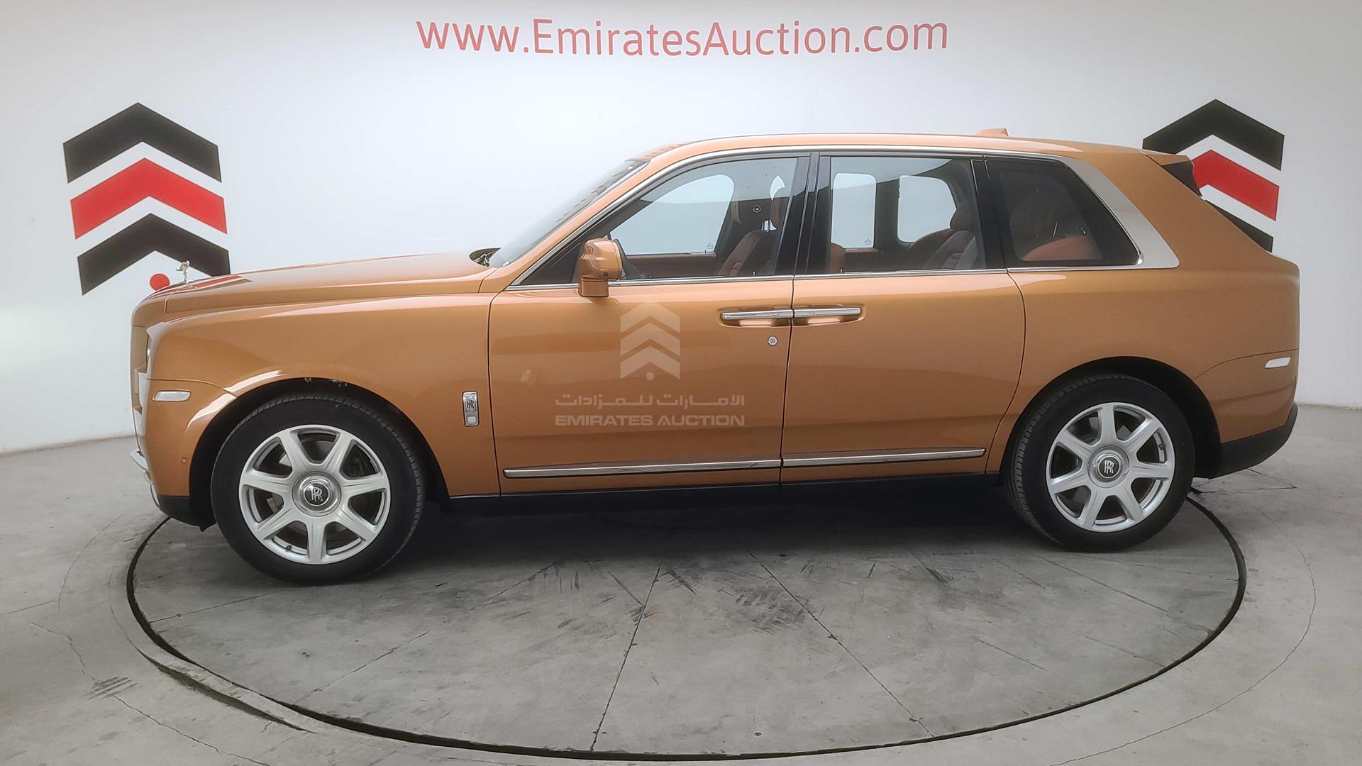 2019 ROLLS-ROYCE CULLINAN VIN: SCA689X09KU110187