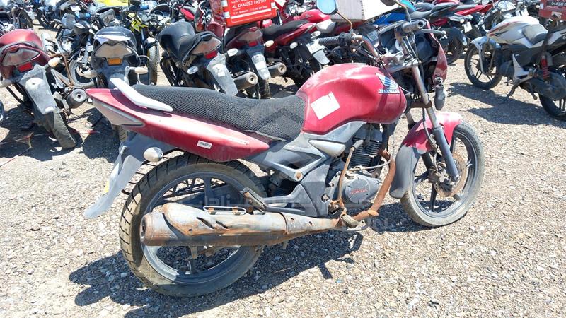 ME4KC09CEA8015993 Auction: EmiratesAuction Lot: 406849 ME4KC09CEA8015993 Honda Unicorn 2010 RED Photo 8