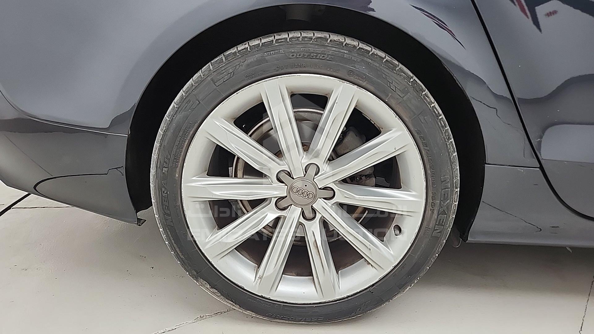 2014 AUDI A7 VIN: WAUSHCFC0EN072490