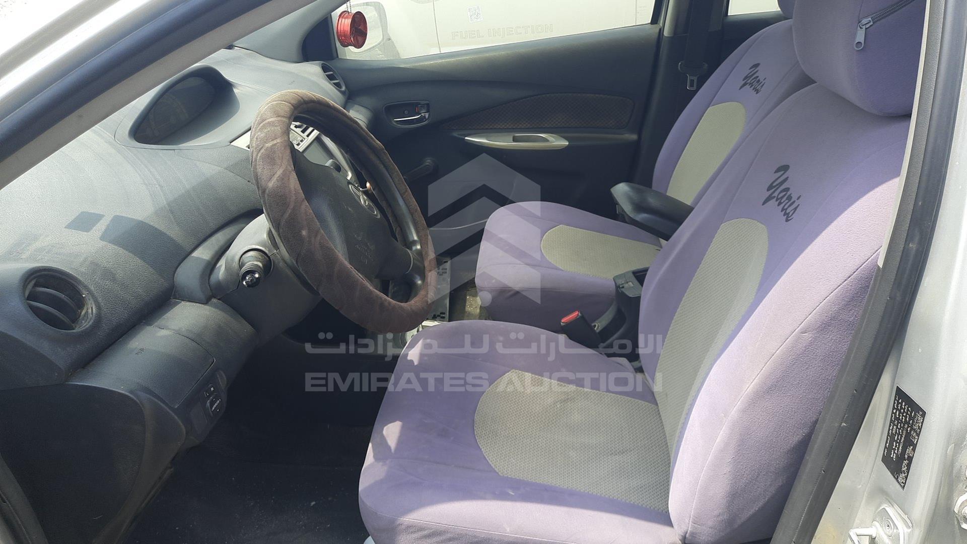 2008 TOYOTA YARIS VIN: JTDBW923984020156