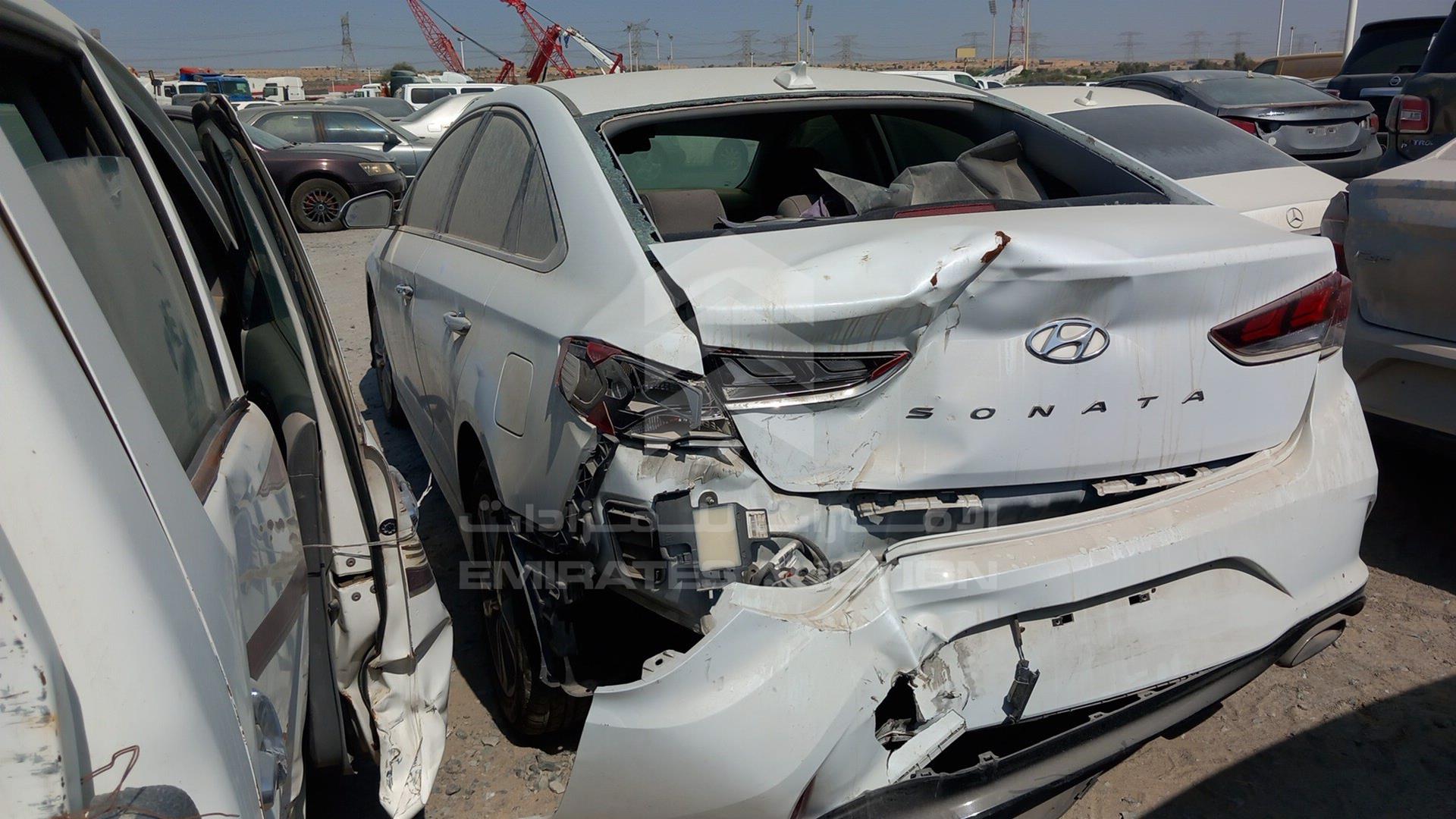 2018 HYUNDAI SONATA VIN: 5NPE34AF8JH683707