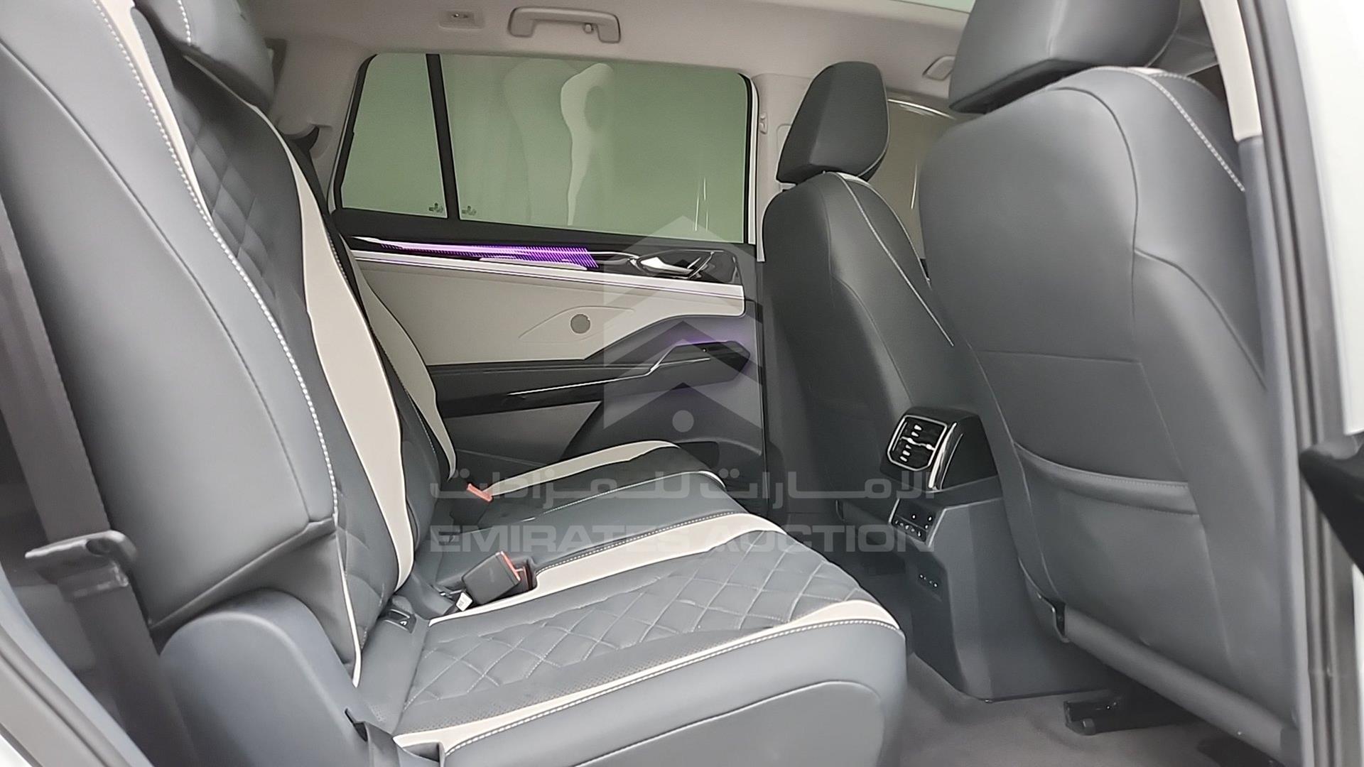 2022 VOLKSWAGEN ID 6 CROZZ VIN: LFVVB9E73N5150813