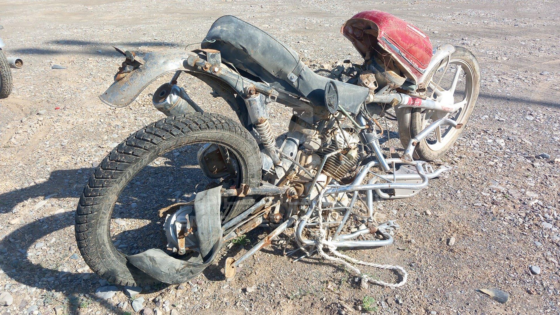 0 MOTORBIKE --- VIN: LJ7PCJ2B9FF518366