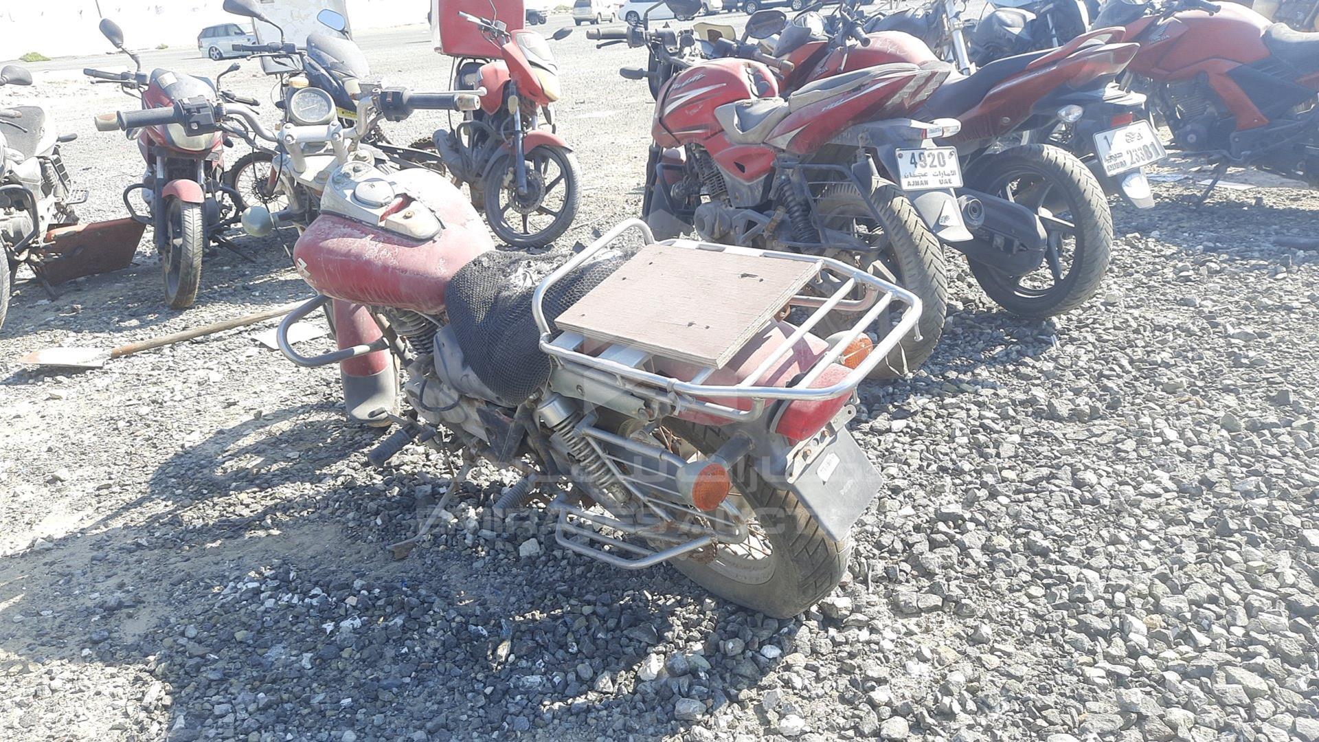 0 BAJAJ --- VIN: MD2DGDVZZPCA29327