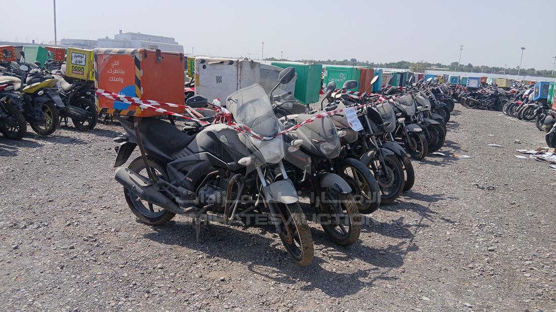 5 Motorbikes — Front Right Angle — Photo 11