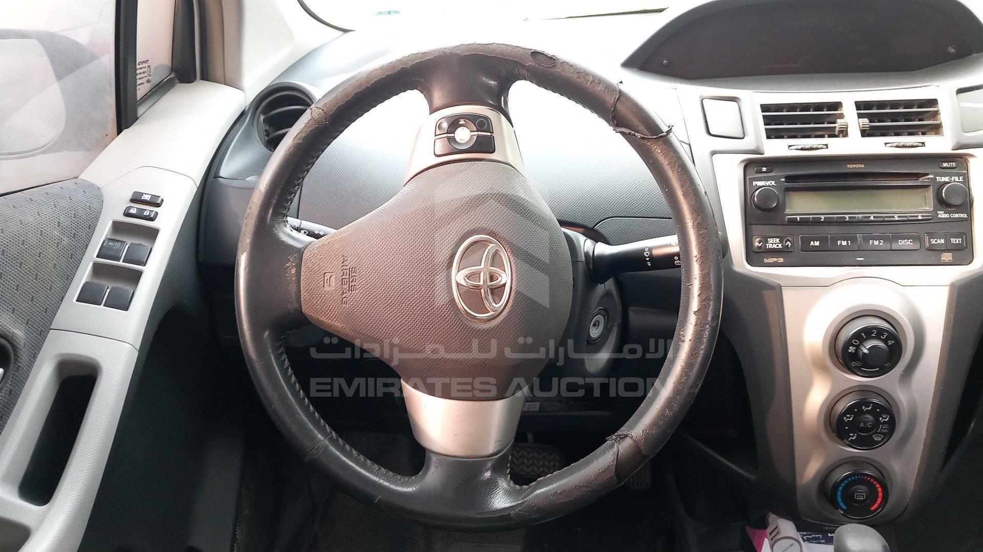 JTDKW923195121445 - 2009 Toyota Yaris - #427294