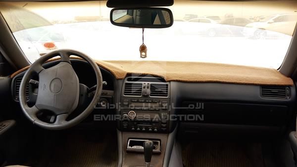 JT8BH22F6T0061290 Lexus LS400