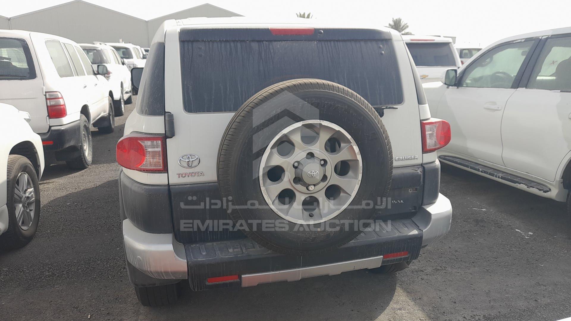 2013 TOYOTA FJ CRUISER VIN: JTEBU11F9DK171633