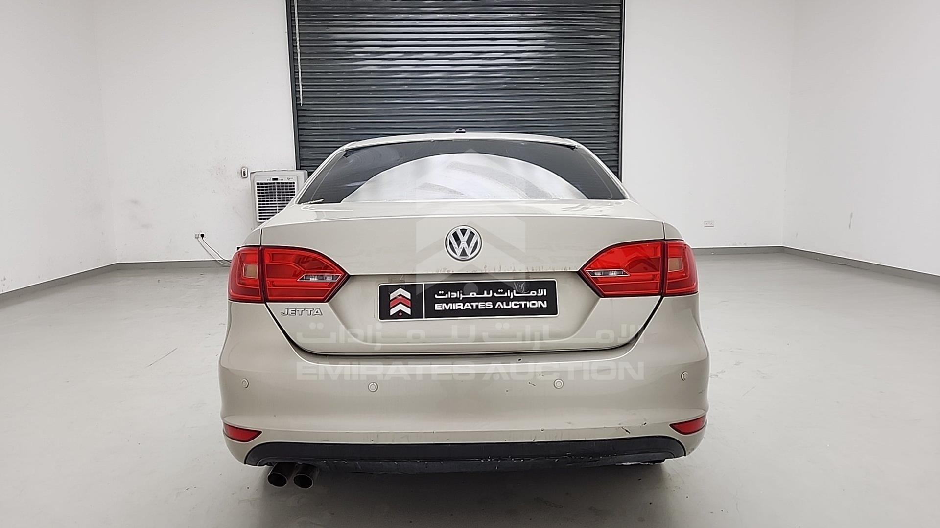 2014 VOLKSWAGEN JETTA VIN: WVWRV1AJ4EM215497
