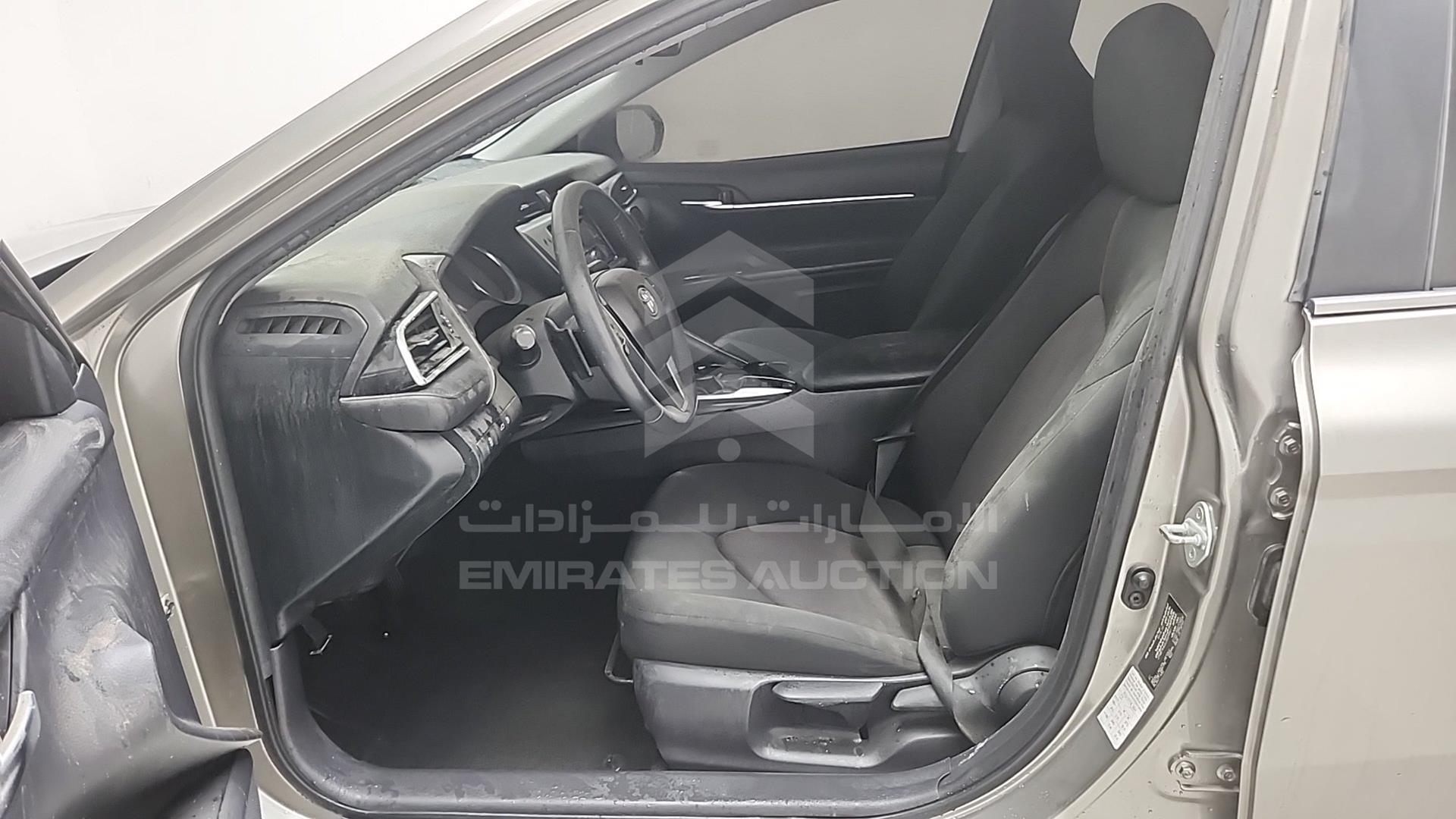 2018 TOYOTA CAMRY VIN: JTNBF9HK2J3009487