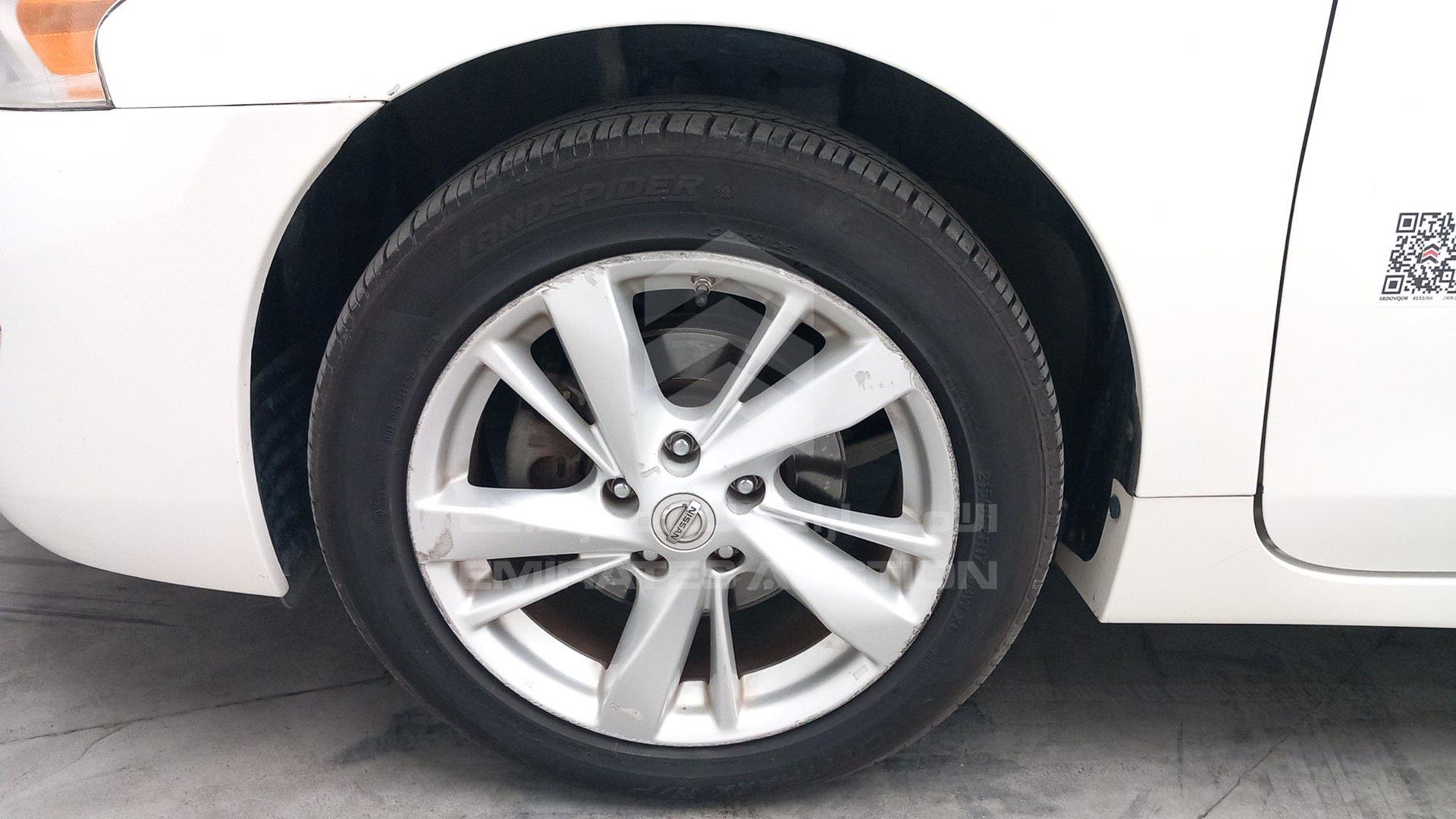 2015 NISSAN ALTIMA VIN: 1N4AL3AP9FC110826