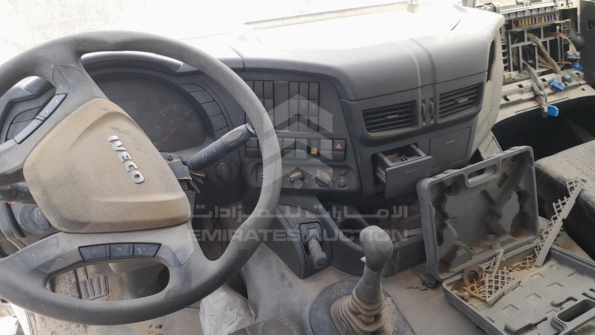 0 IVECO --- VIN: WJMF3TRS4EC282639