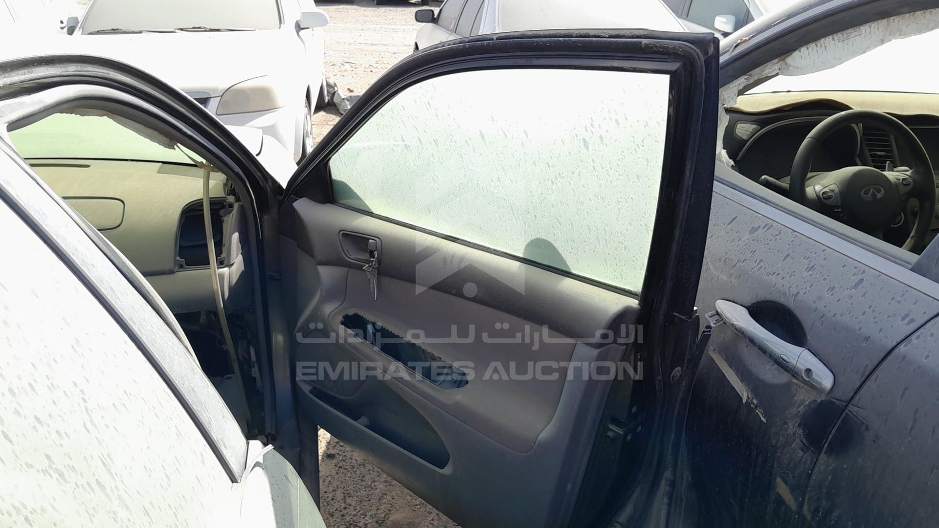 2005 TOYOTA CAMRY VIN: 4T1BE30K95U994852