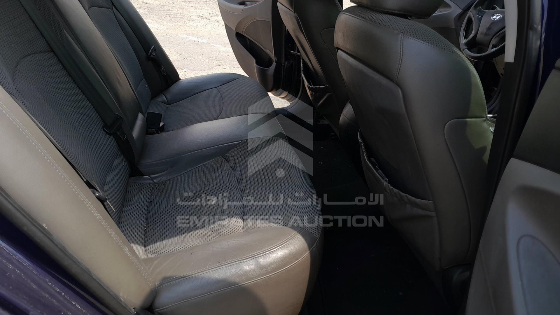 2013 HYUNDAI SONATA VIN: 5NPEC4AC6DH608658