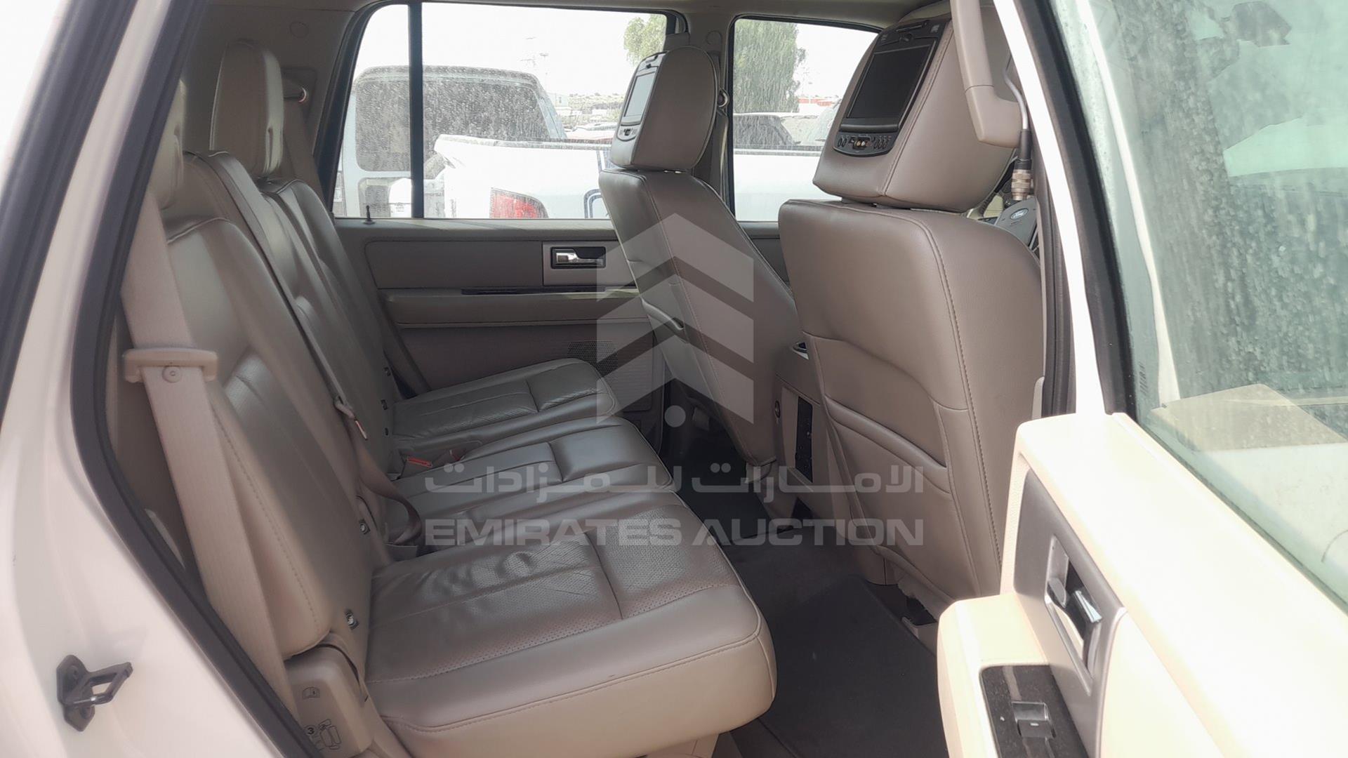 2014 FORD EXPEDITION VIN: 1FMJU2A55EEF47298