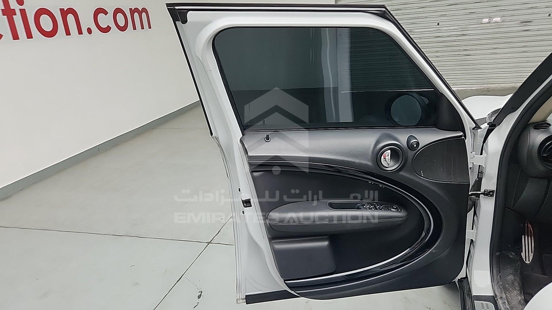 2016 MINI COOPER COUNTRYMAN VIN: WMWZC3C53GWT10557