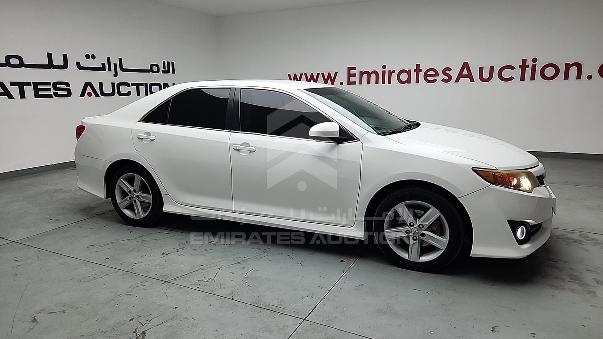 2014 TOYOTA CAMRY VIN: 4T1BF1FK3EU335853