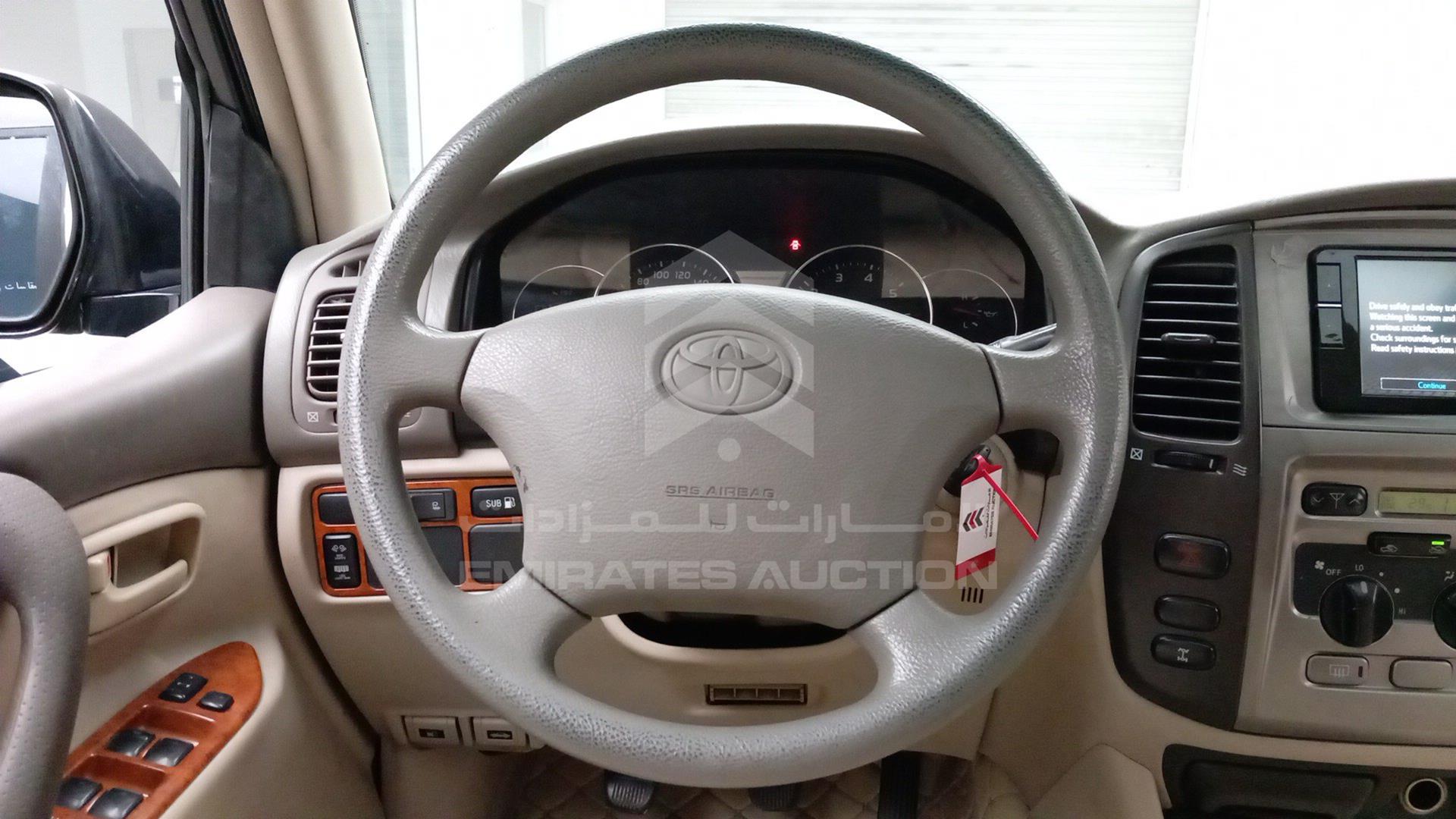 2006 TOYOTA LAND CRUISER VIN: JTEHJ09JX65145680