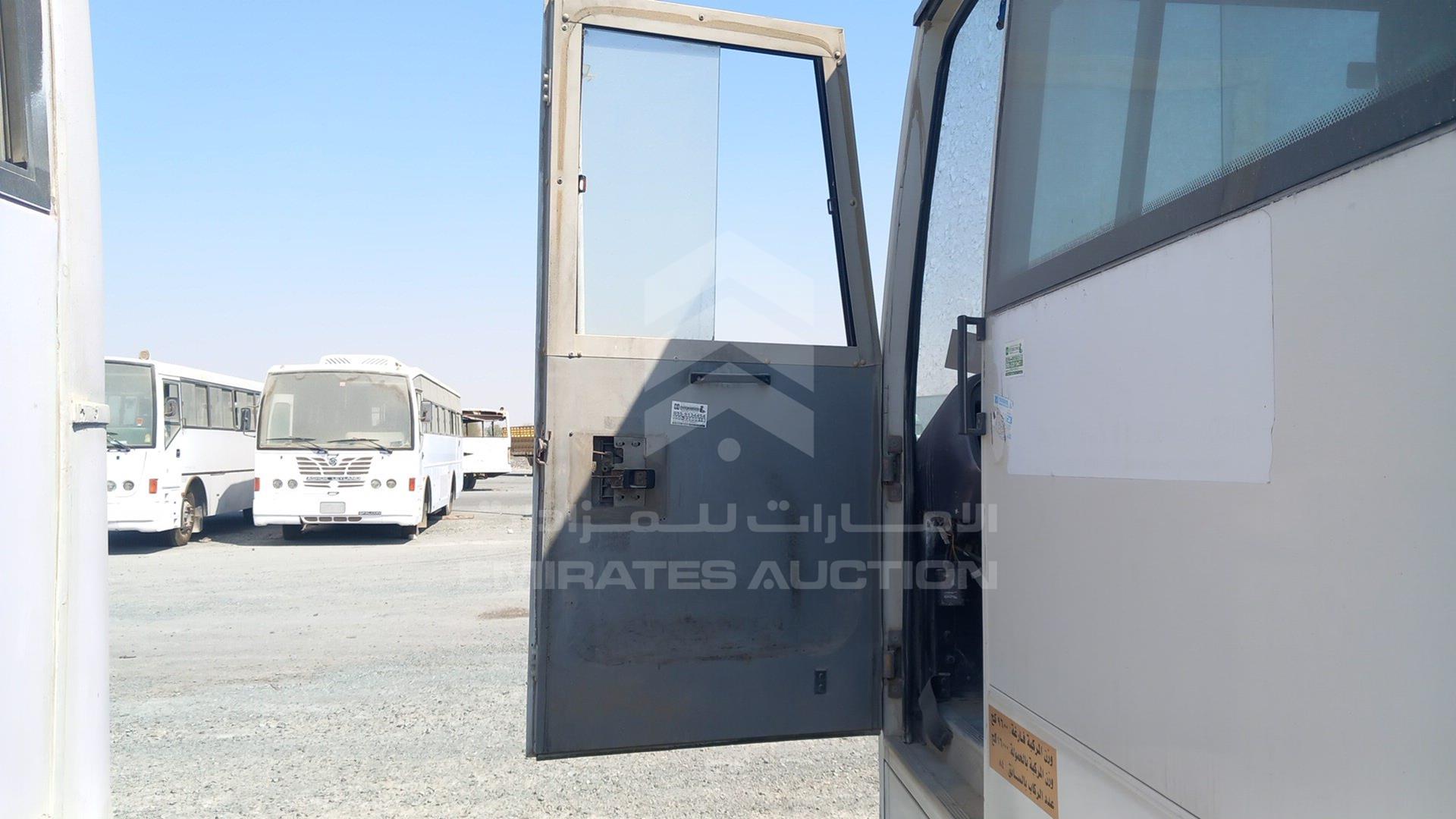 2017 ASHOK LEYLAND FALCON VIN: MB1PBEFA3HUBA7237