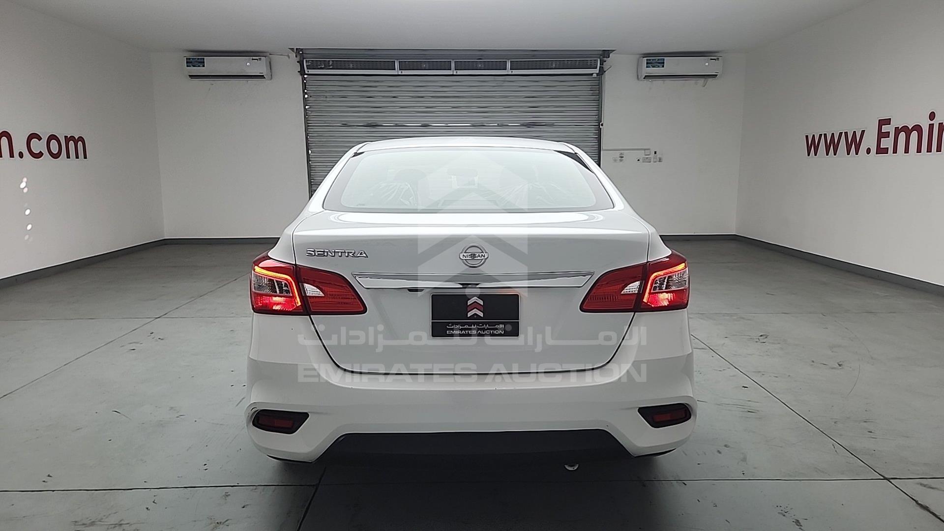 2018 NISSAN SENTRA VIN: 3N1AB7AP2JY347519