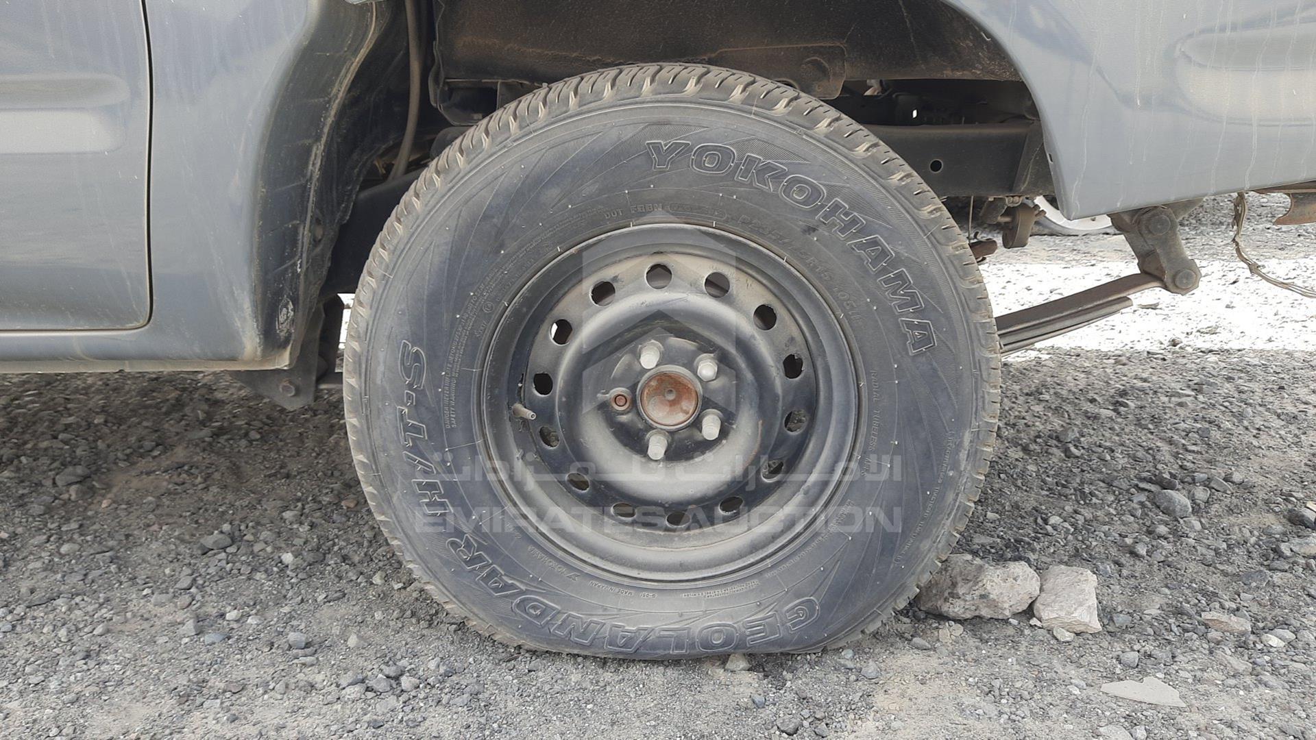 2001 TOYOTA HILUX VIN: JTFEM496320091087