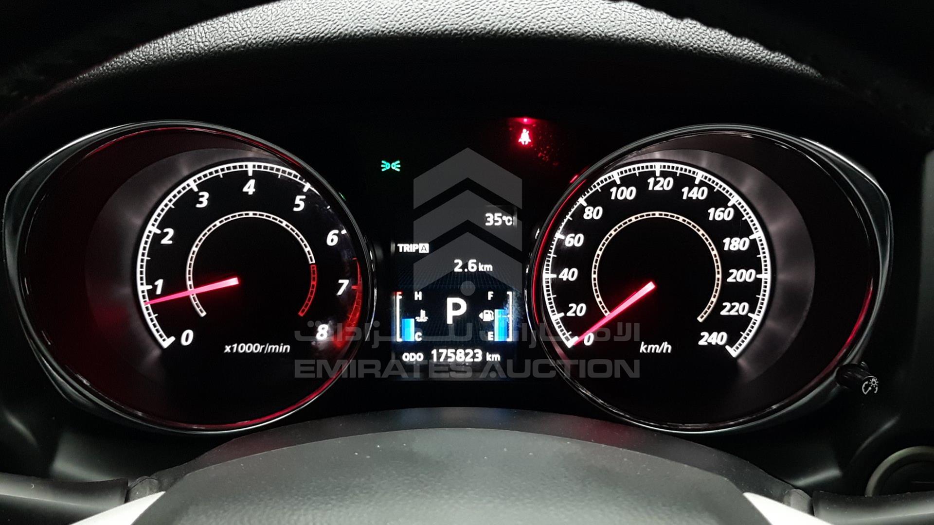 2015 MITSUBISHI ASX VIN: 4P3XTGA2WFE802069