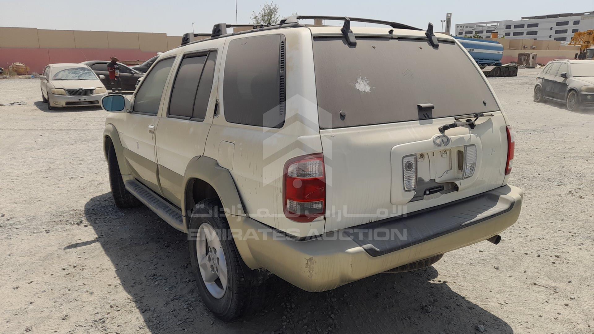 2001 INFINITI QX4 VIN: JNRDR09X91W203913