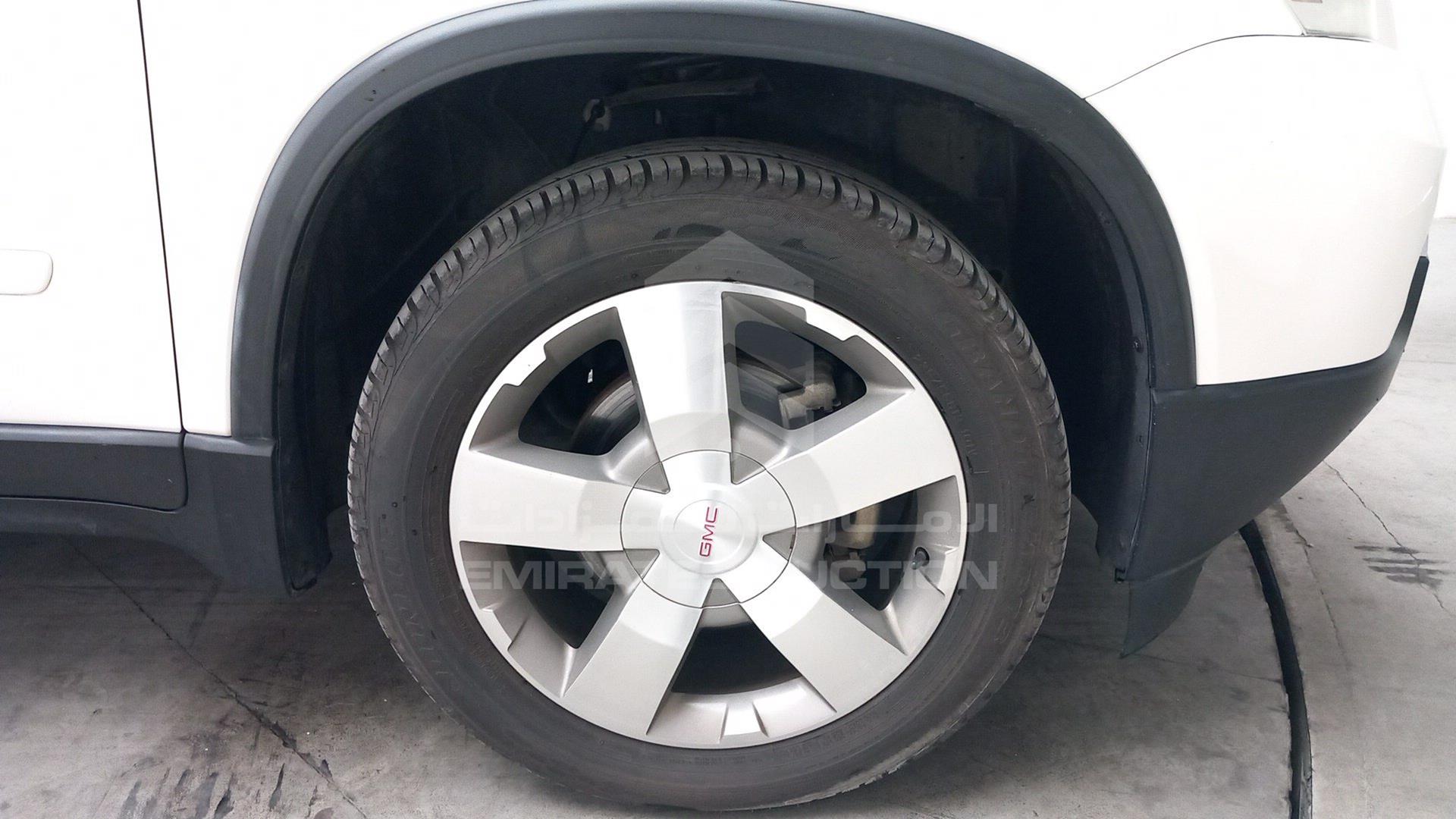 2011 GMC ACADIA VIN: 1GKKV8ED1BJ350307