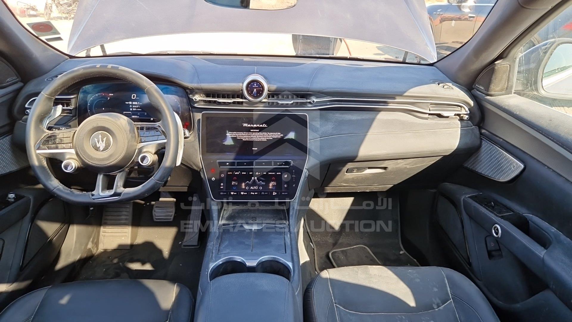 2023 MASERATI GRECALE VIN: ZN6AW82F7P7428425