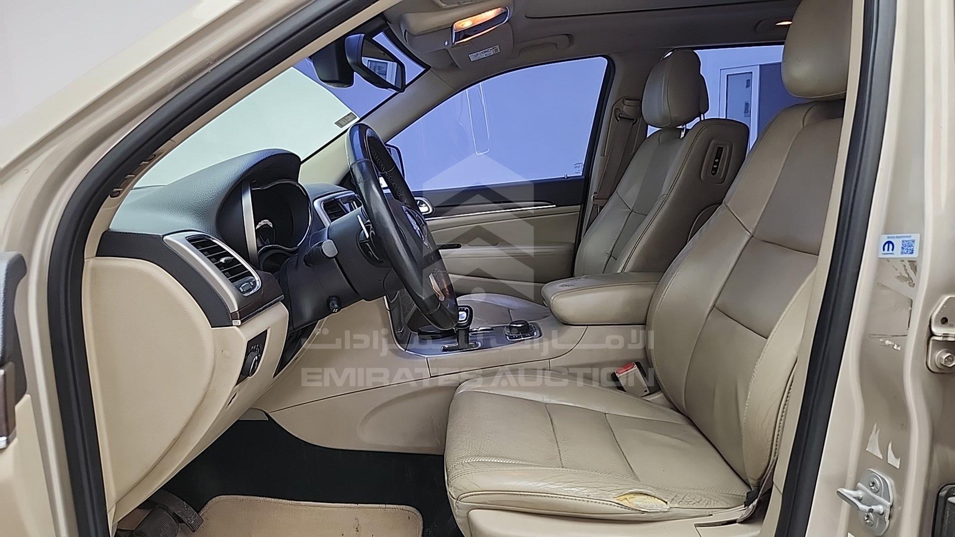 2015 JEEP GRAND CHEROKEE VIN: 1C4RJFBG4FC687380