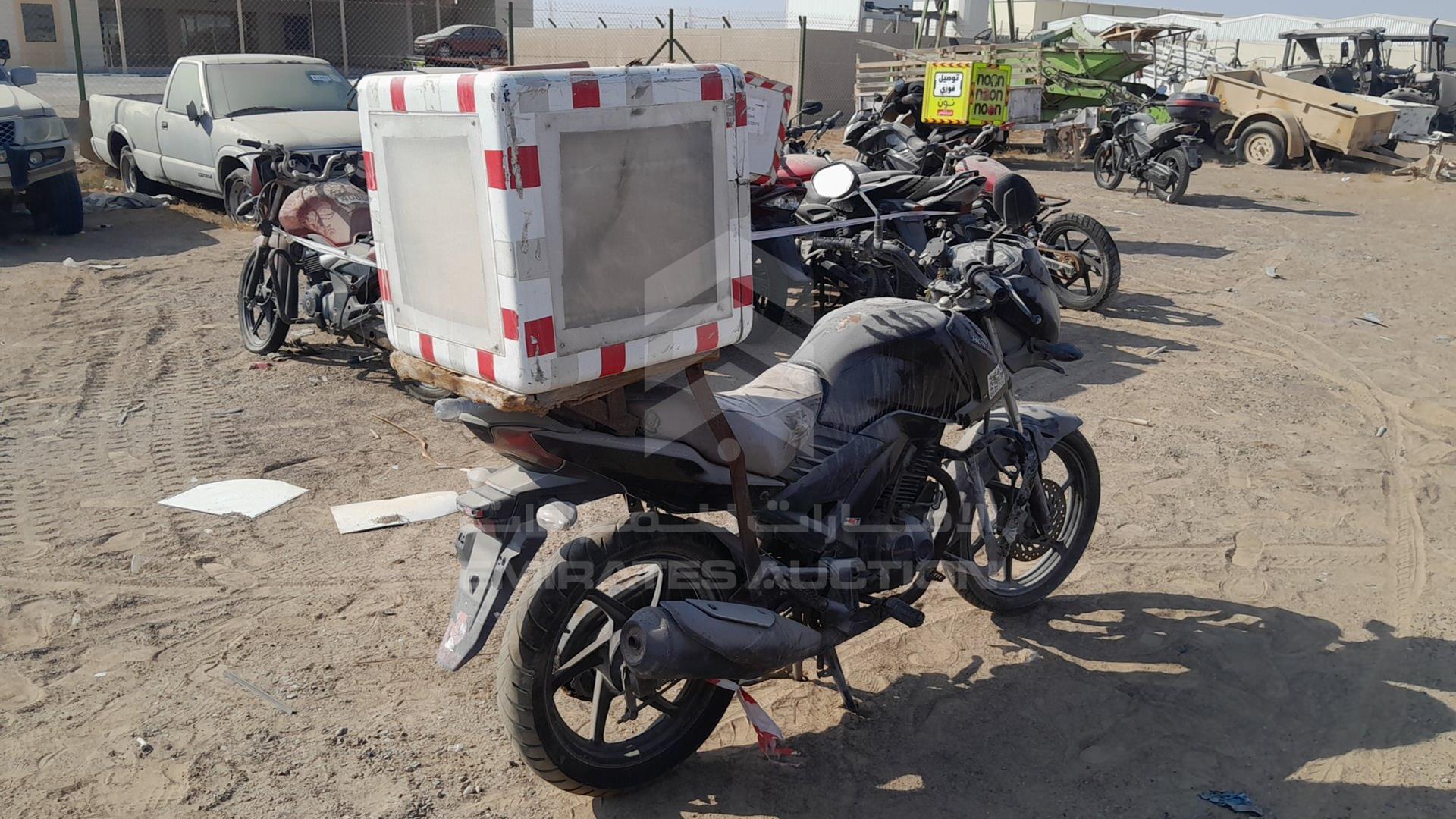 2016 HONDA UNICORN VIN: ME4KC204DG8007702