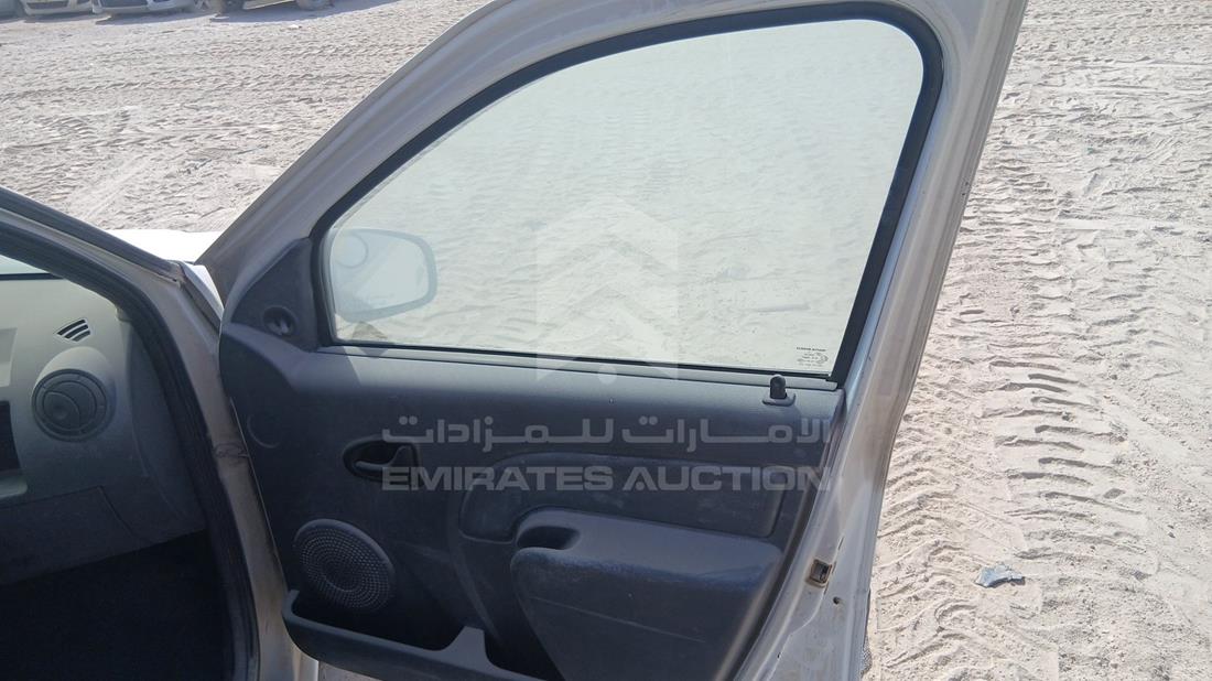 2012 Renault Logan — Front Right Door — Photo 23