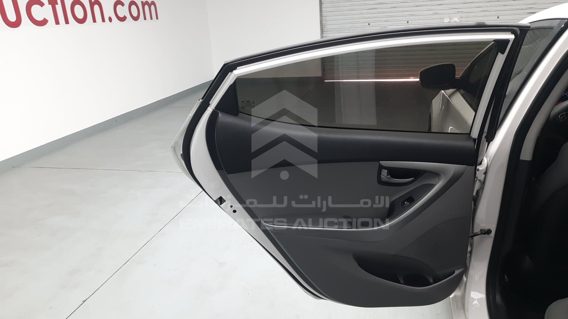 2016 HYUNDAI ELANTRA VIN: KMHDG41E9GU650801