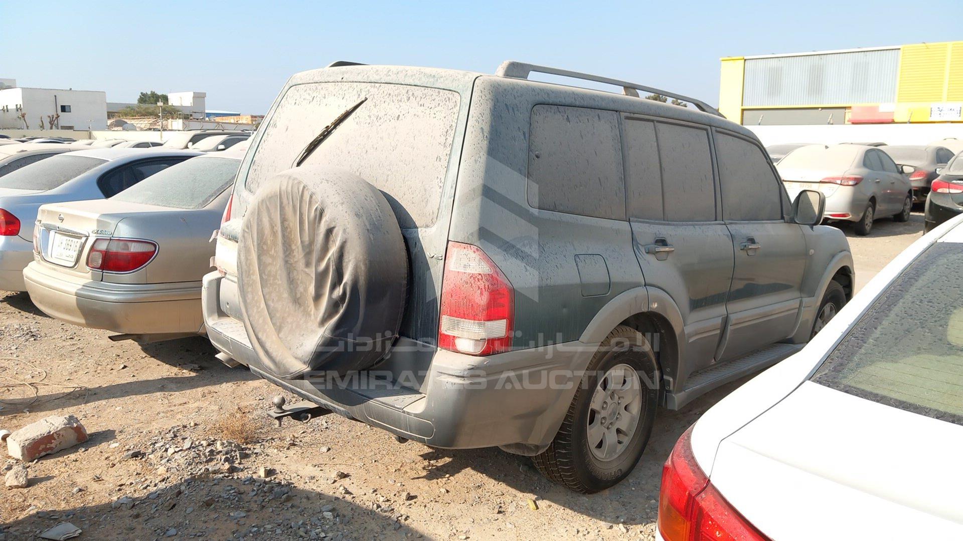 2005 MITSUBISHI PAJERO VIN: JE4MR62M05J708962