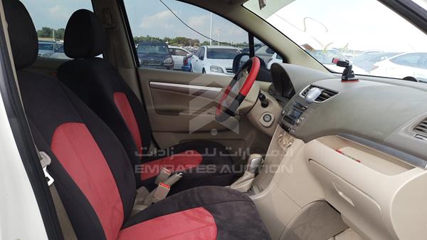 Suzuki Ertiga 2017 MA3ZE8A15H0459810 Image 15