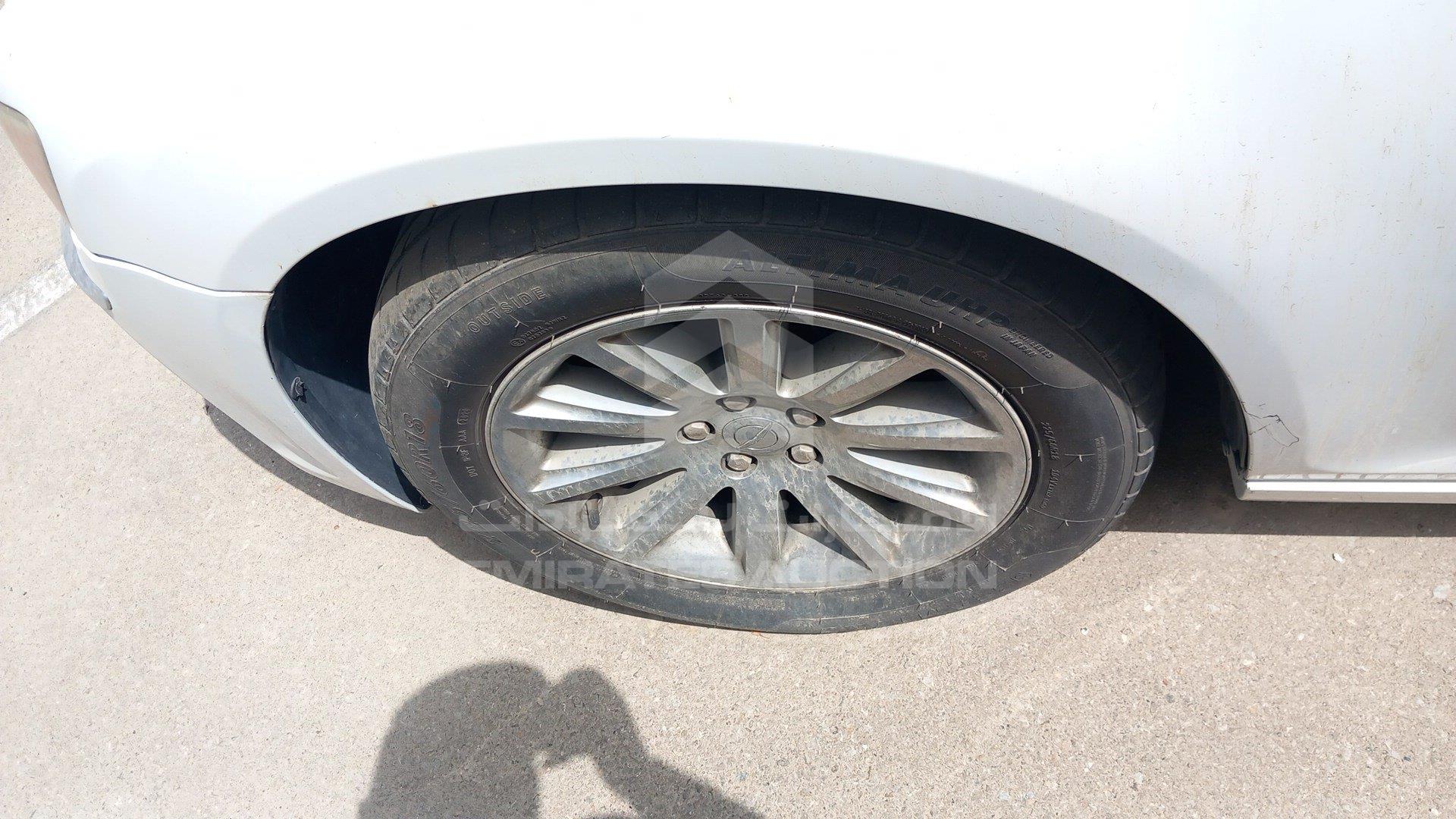 2C3CA5CG2BH579608 - 2011 Chrysler 300 - #492811