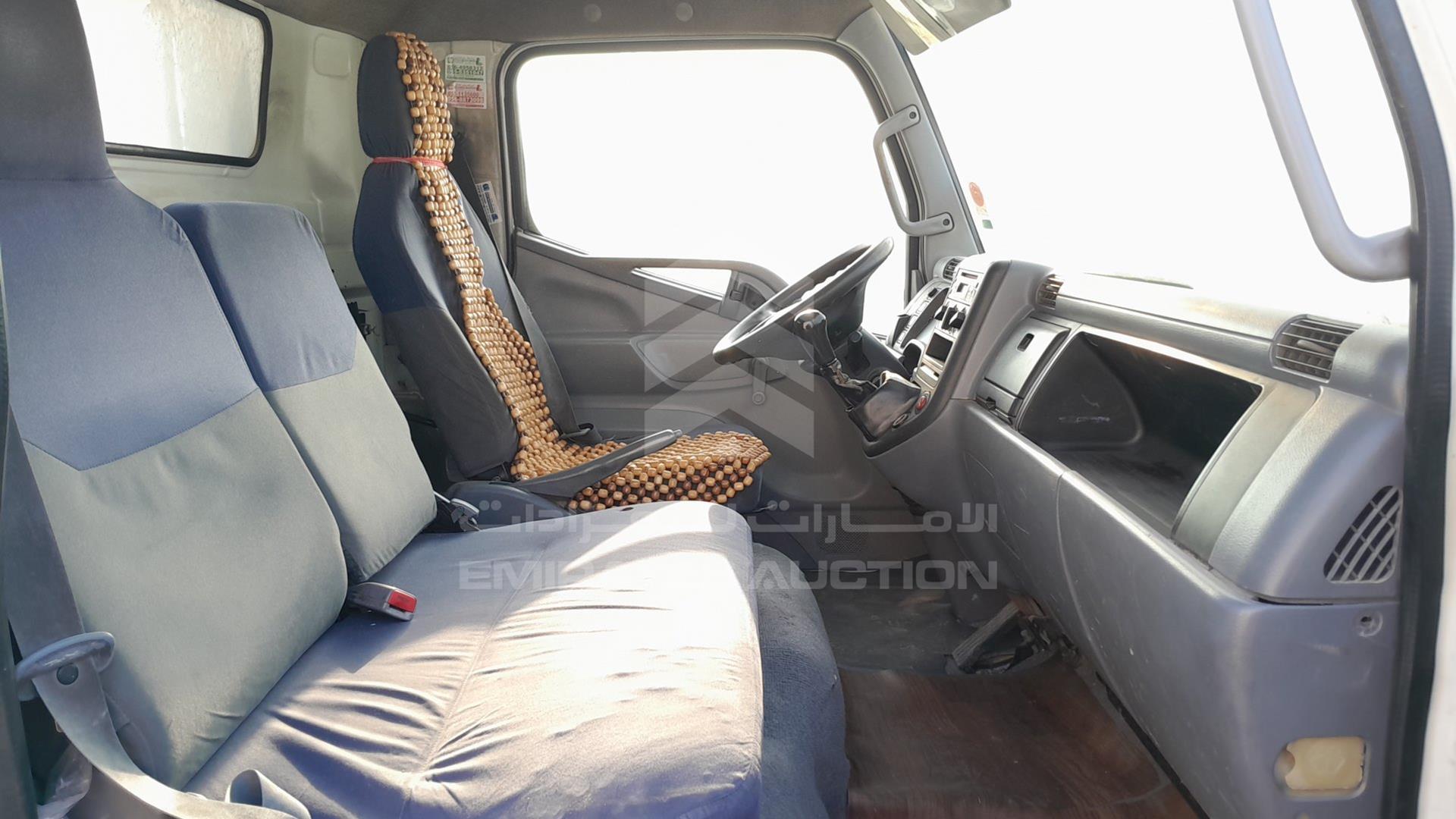 2016 MITSUBISHI CANTER VIN: JL6B6E6P8GK008331