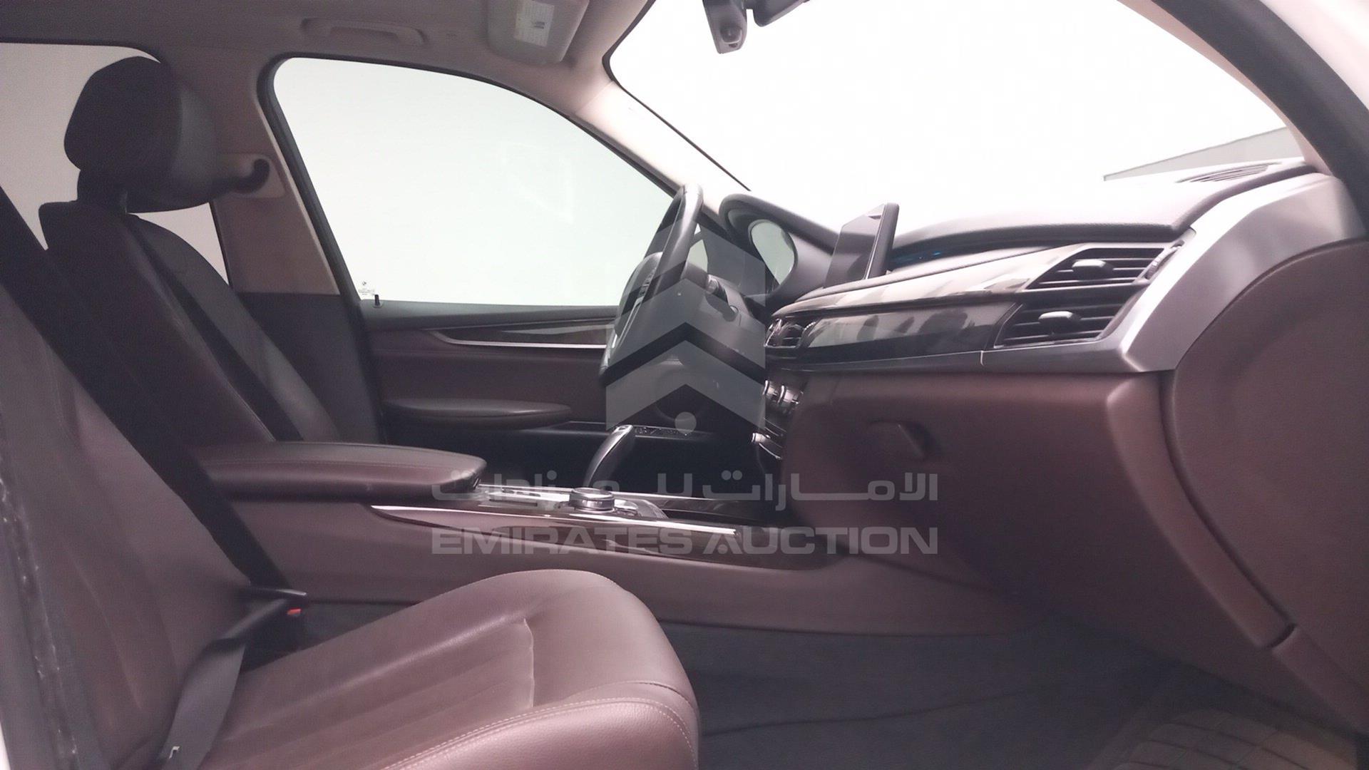 2016 BMW X5 VIN: 5UXKR2C58G0U17022