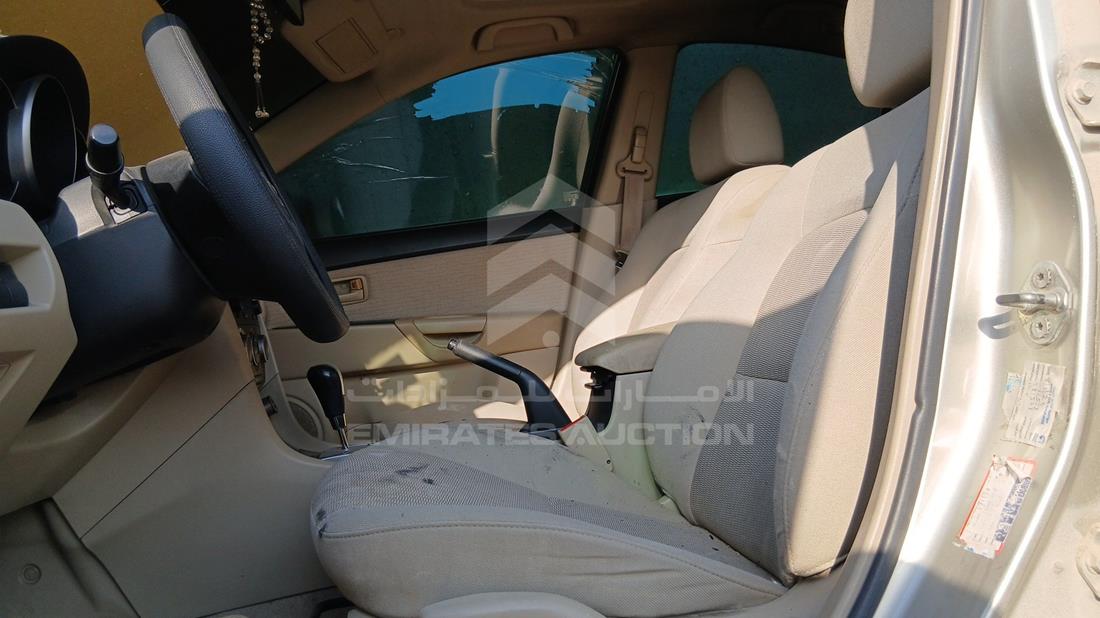 مازدا 3 2009 — زاوية السائق الأمامية اليسرى — صورة 12