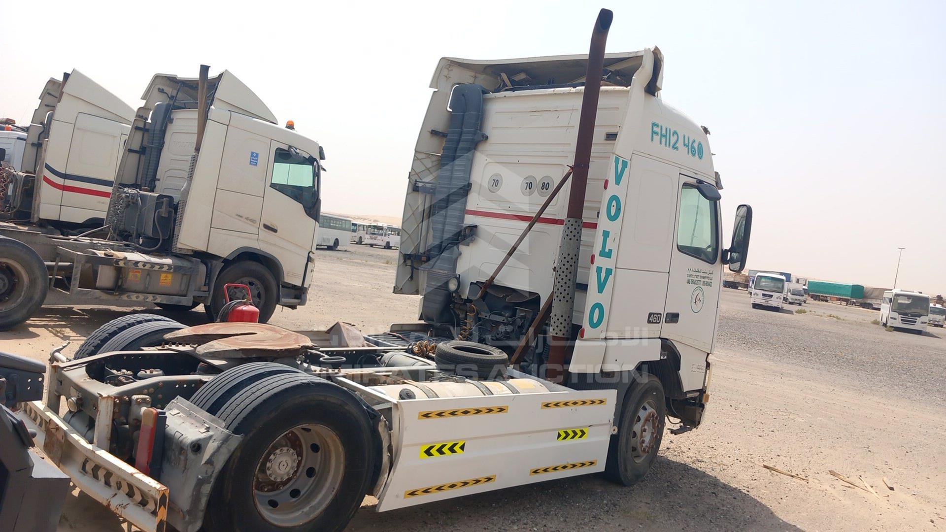 2001 VOLVO FH 12 VIN: YV2A4DBA01B272677