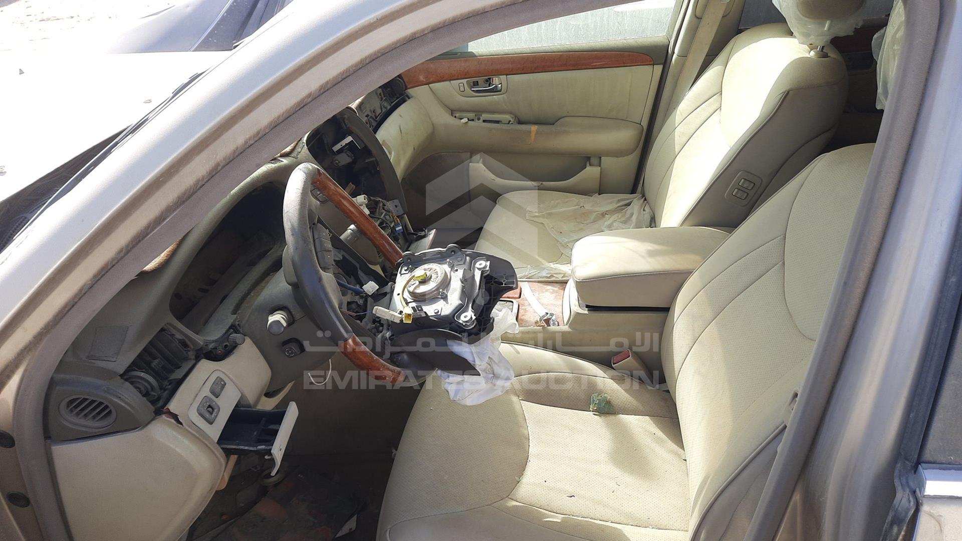2001 LEXUS --- VIN: JTHBN30F810013384