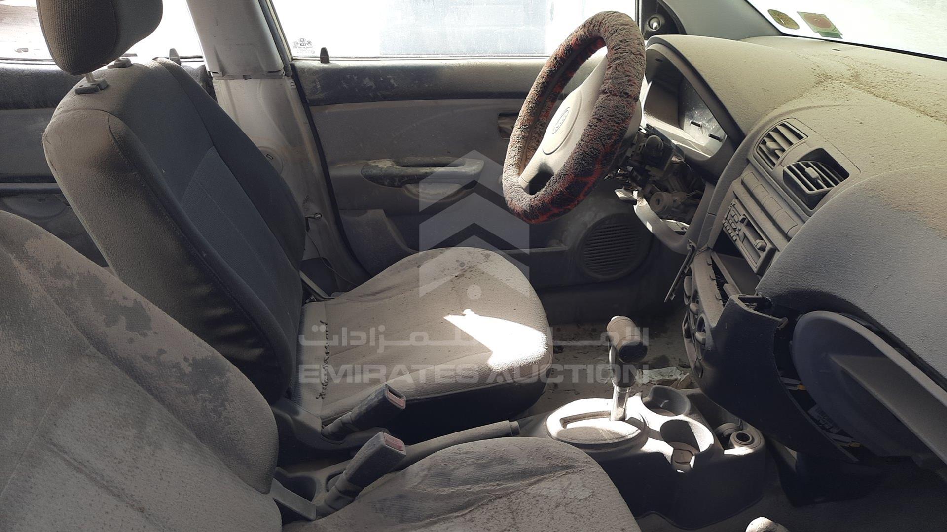 2005 KIA PICANTO VIN: KNABA24375T137381