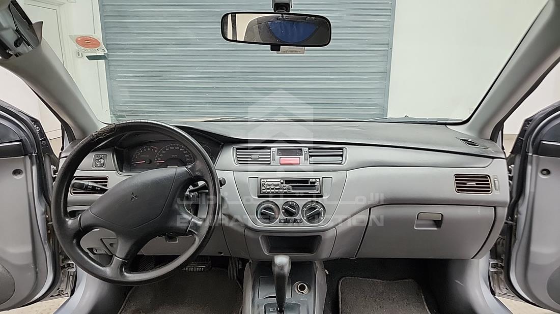2006 Mitsubishi Lancer — Full Dashboard View — Photo 16