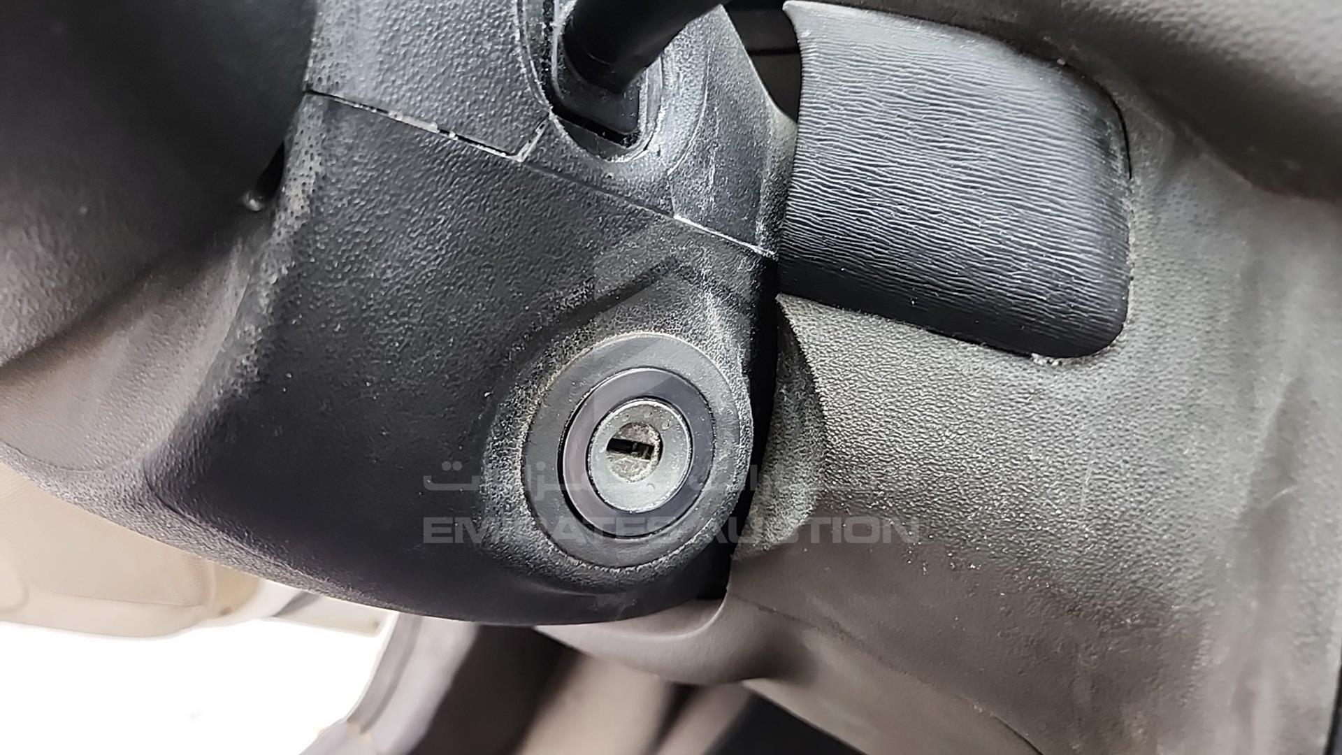2015 HYUNDAI I10 VIN: MALAM51C9FM570463