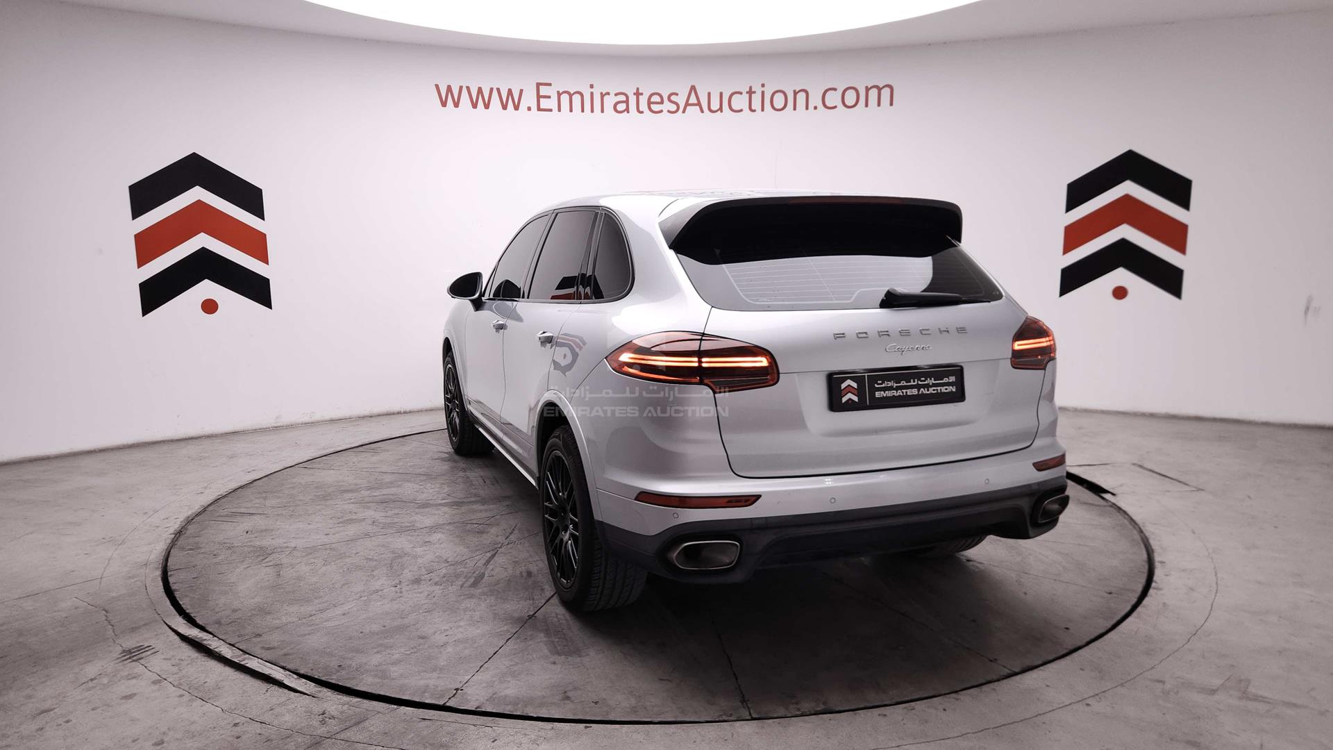 2017 PORSCHE CAYENNE VIN: WP1ZZZ92ZHKA90519