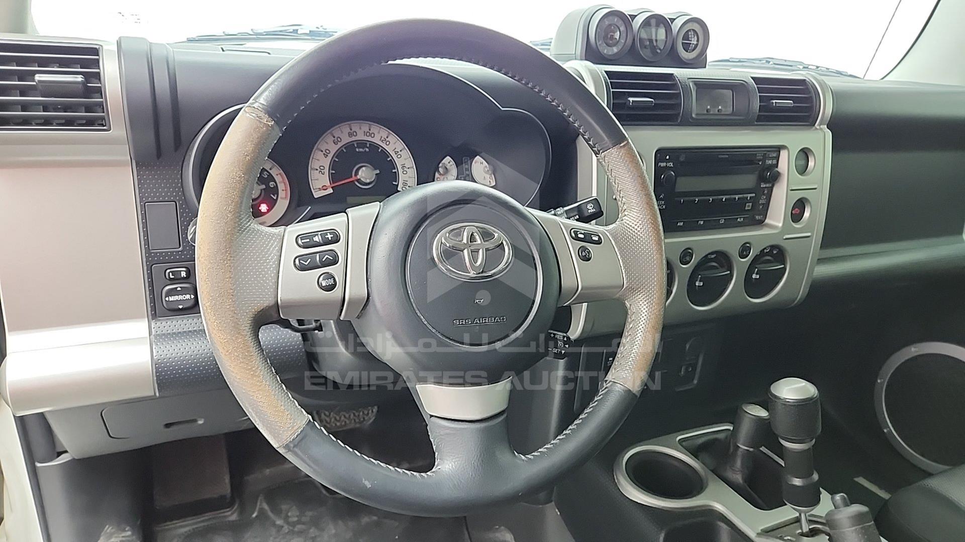 2014 TOYOTA FJ CRUISER VIN: JTEBU11F6EK199441