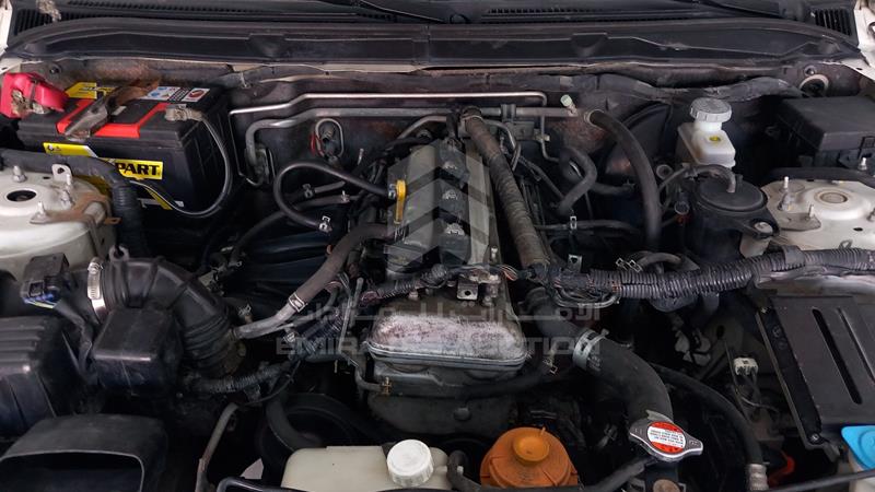 JS3TD54V274115577 Auction: EmiratesAuction Lot: 408892 JS3TD54V274115577 Suzuki Grand Vitara 2007 WHITE Photo 28